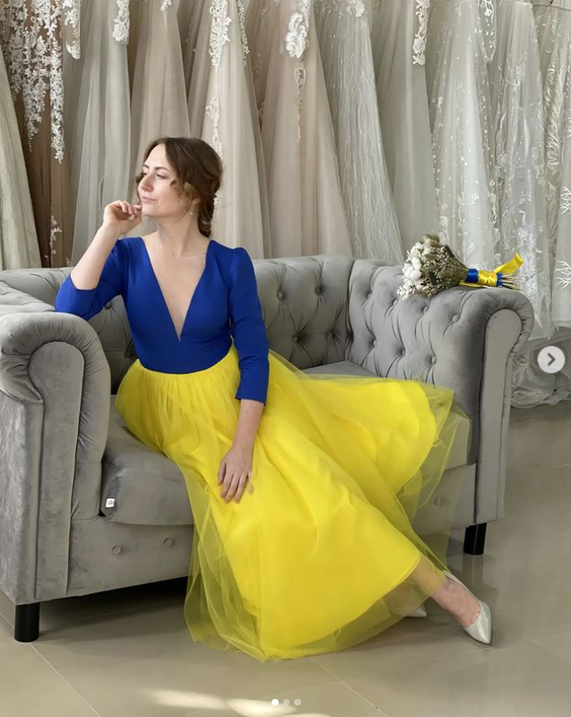 Новини Тернополя - фото з Модель у бабусиному жупані, хліб і синьо-жовті барви: чим ще здивували тернопільські фотографи (ПІДБІРКА)