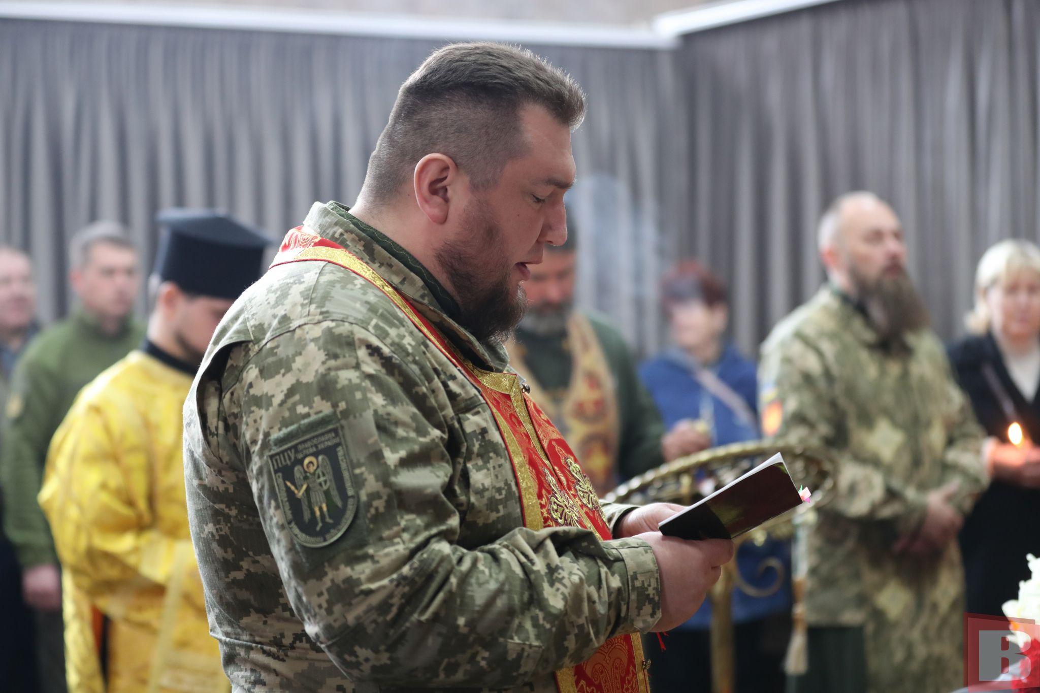 Новини Хмельницького - фото з «Захищав кожного з нас»: у Хмельницькому попрощалися з Андрієм Ковбасюком (ФОТО)