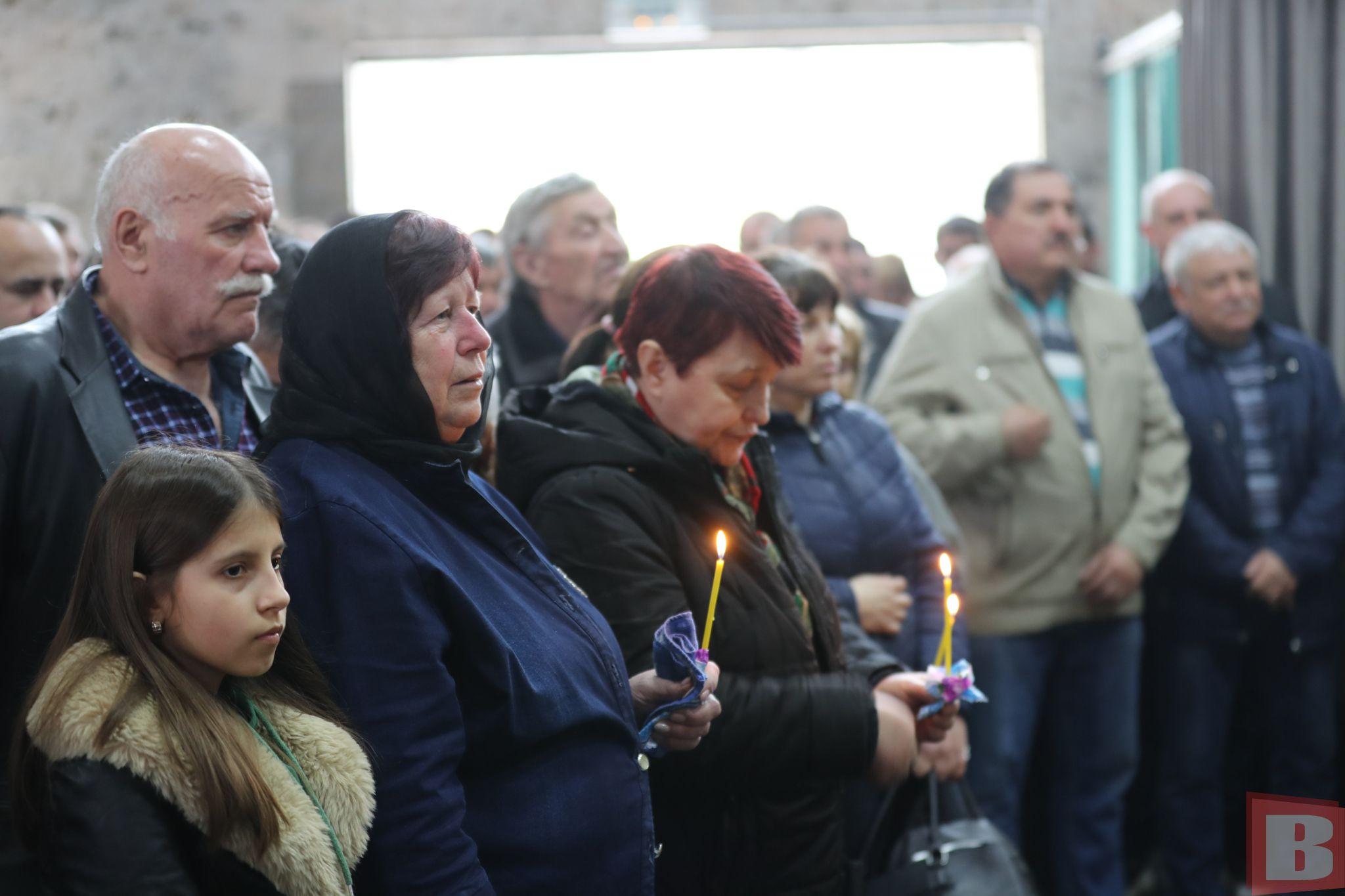 Новини Хмельницького - фото з «Захищав кожного з нас»: у Хмельницькому попрощалися з Андрієм Ковбасюком (ФОТО)
