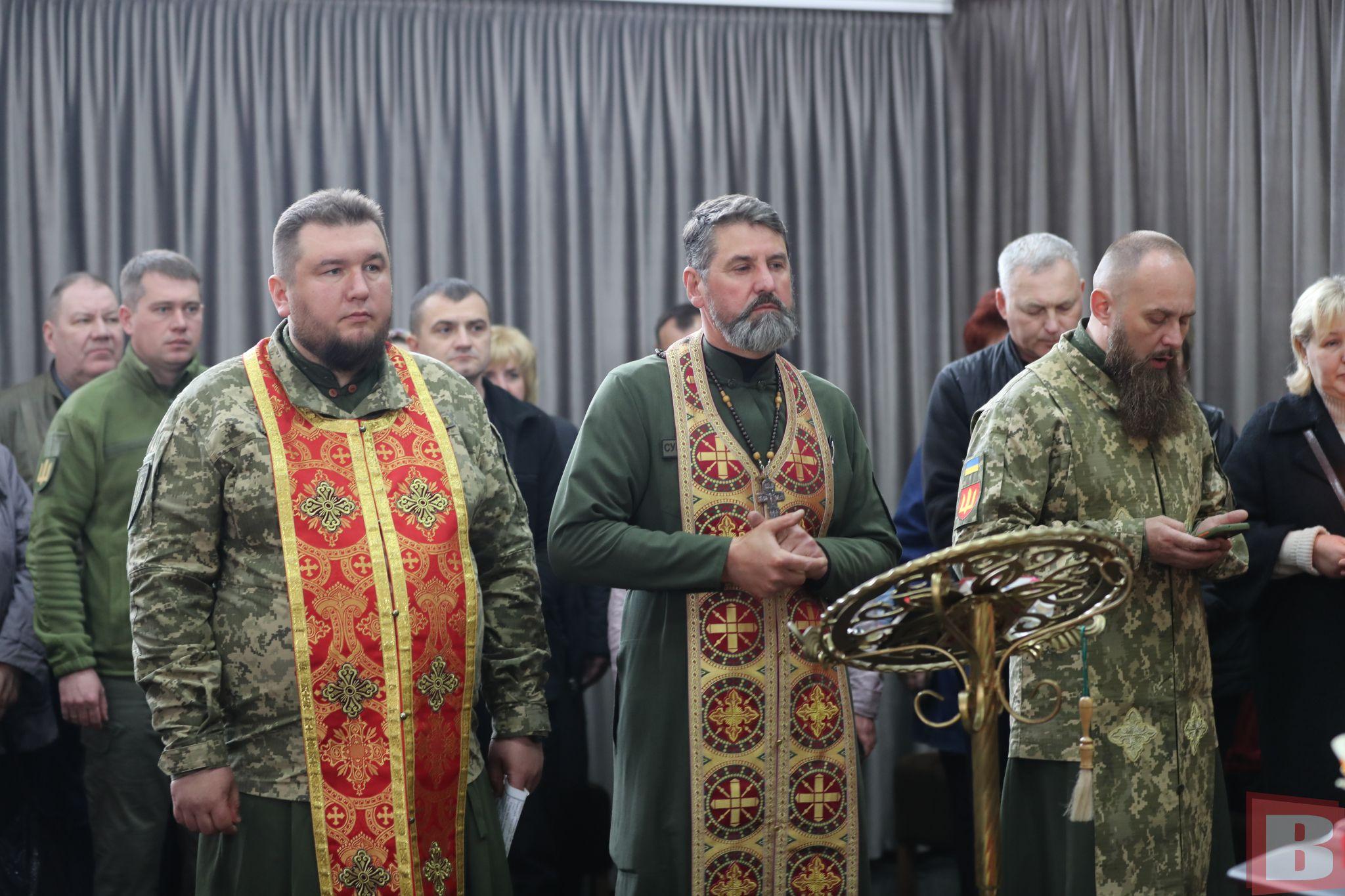 Новини Хмельницького - фото з «Захищав кожного з нас»: у Хмельницькому попрощалися з Андрієм Ковбасюком (ФОТО)