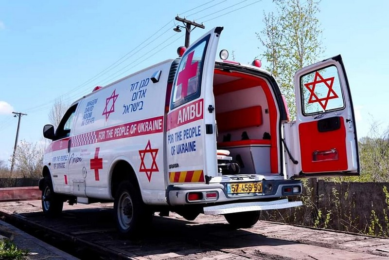 Новини Вінниці - фото з Ізраїль передав на Вінниччину три автомобілі швидкої допомоги Chevrolet Savana