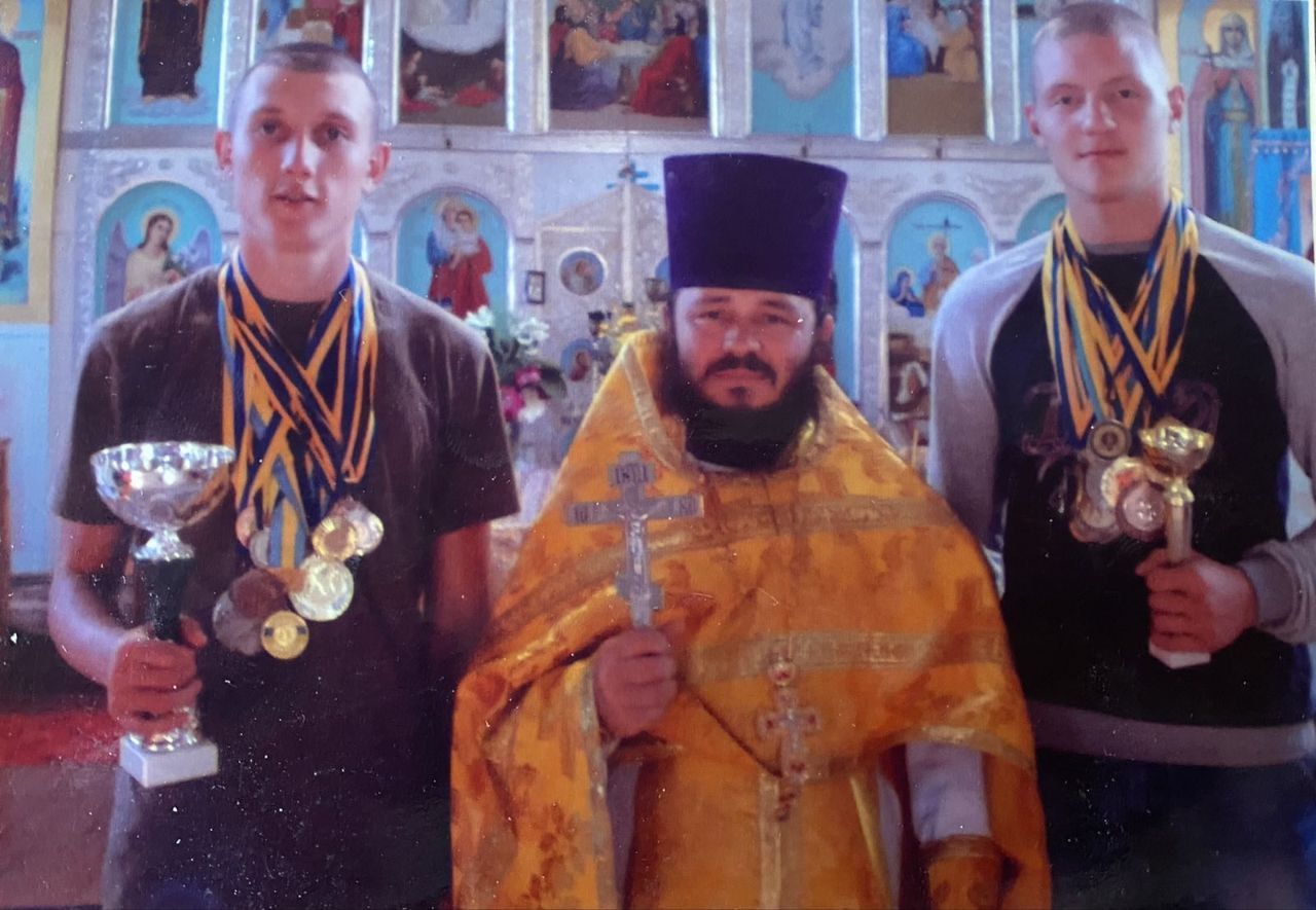 Новини Вінниці - фото з Священик і ММА: як отець створив бійцівський клуб і виховує чемпіонів