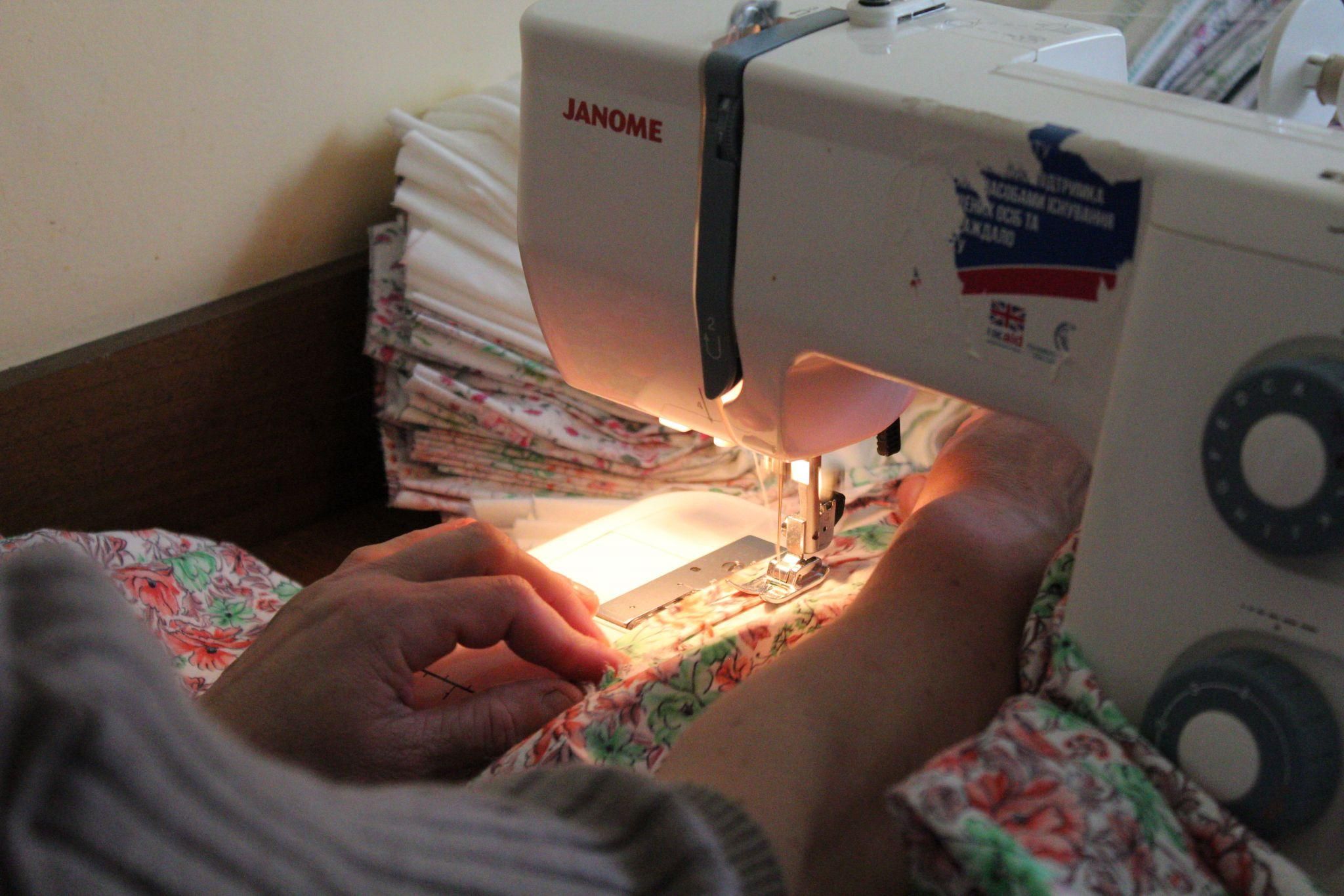 Новини Тернополя - фото з Виготовили 7 тисяч трусів для захисників на передову. Як волонтерство стало сімейною справою (РЕПОРТАЖ)