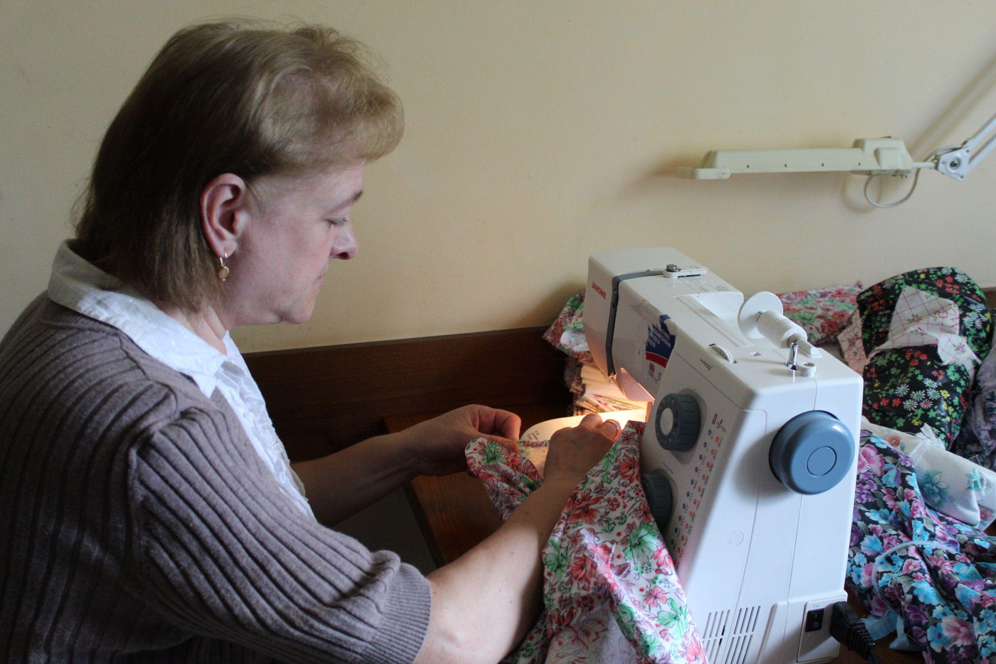 Новини Тернополя - фото з Виготовили 7 тисяч трусів для захисників на передову. Як волонтерство стало сімейною справою (РЕПОРТАЖ)