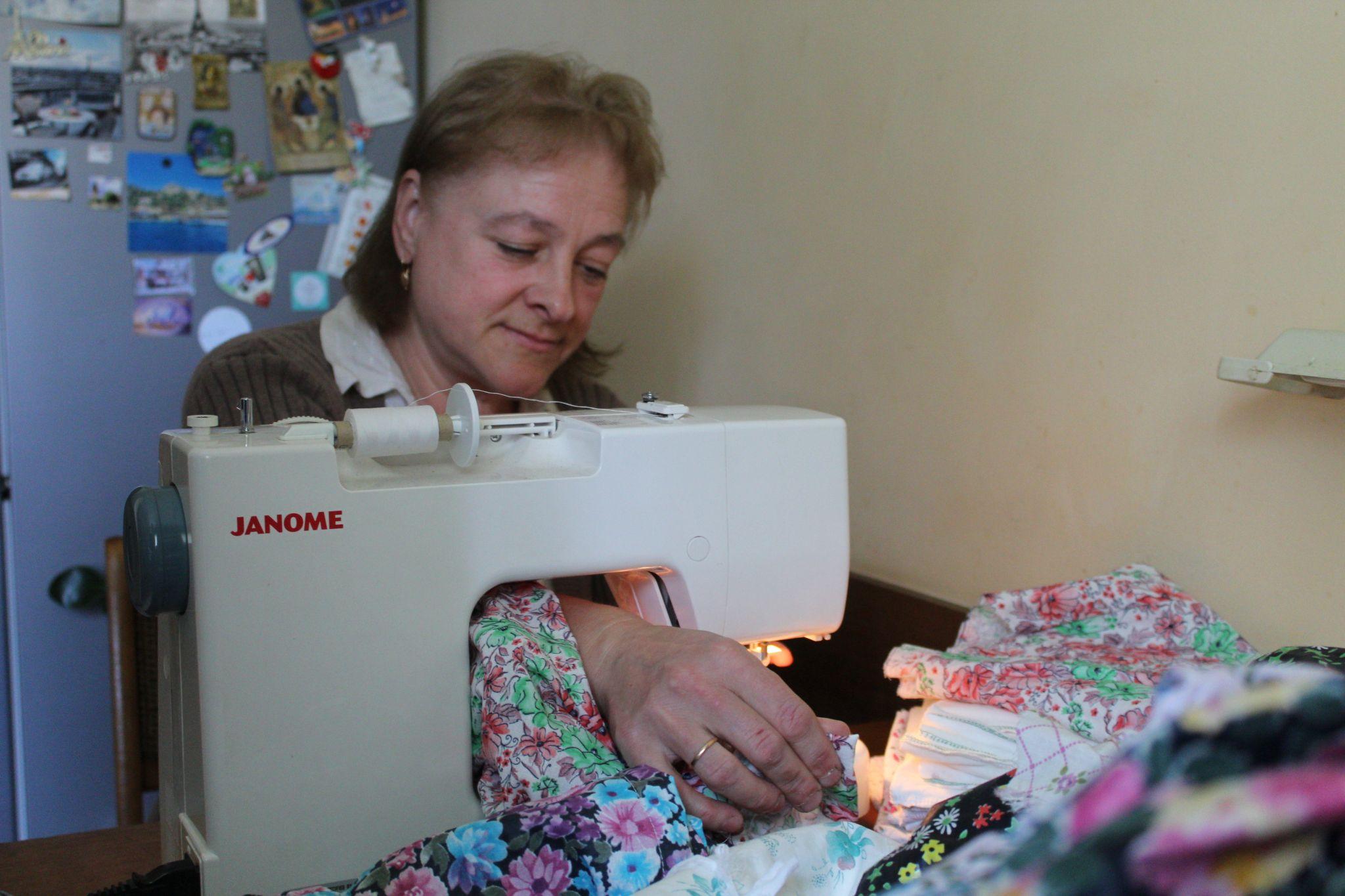 Новини Тернополя - фото з Виготовили 7 тисяч трусів для захисників на передову. Як волонтерство стало сімейною справою (РЕПОРТАЖ)