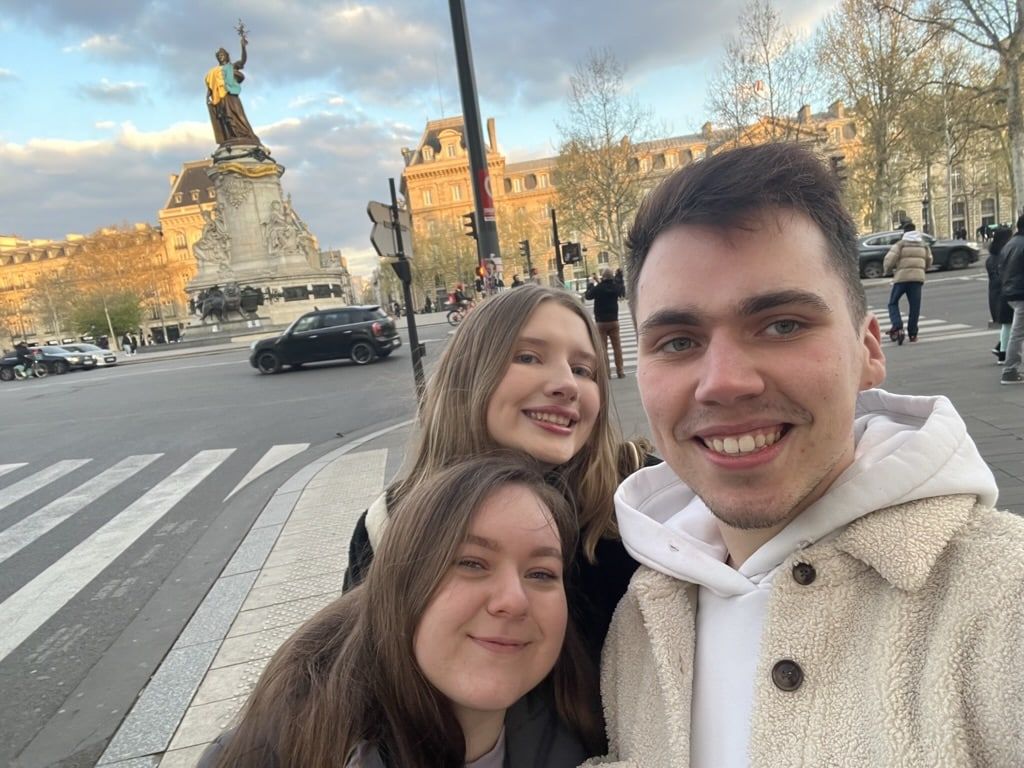 Новини Тернополя - фото з Як тернополянин створив організації з підтримки українців у Парижі (ЕКСКЛЮЗИВ)