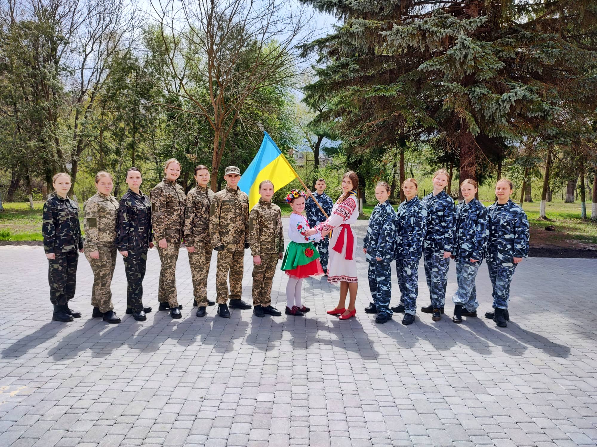 Новини Тернополя - фото з Хочемо перемоги! Відеоролик школярів з Чорткова вже набрав понад 60 тисяч переглядів