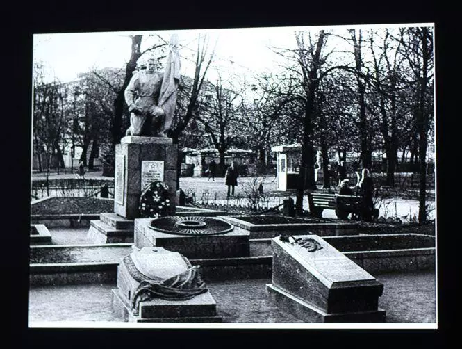 Новини Вінниці - фото з «Меморіал Слави»: вінницькі історики розповіли, хто тут був похований