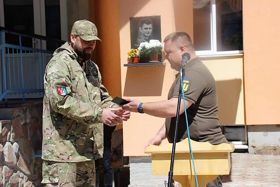 Новини Хмельницького - фото з Бійці з тероборони Волочиська склали присягу на вірність