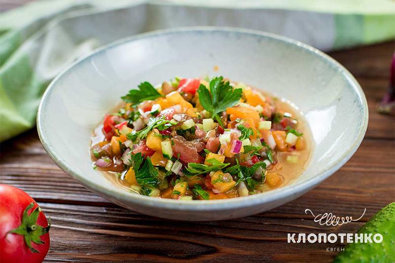 Новини Вінниці - фото з Легкі салати із цукіні, томатів та та редиски: оригінальні рецепти від Клопотенка Салат кашик