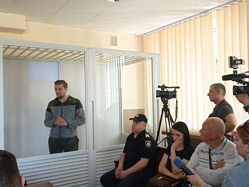 Новини Тернополя - фото з Суд у справі активістів, яких підозрюють у привласненні грошей на потреби ЗСУ. Що відомо?