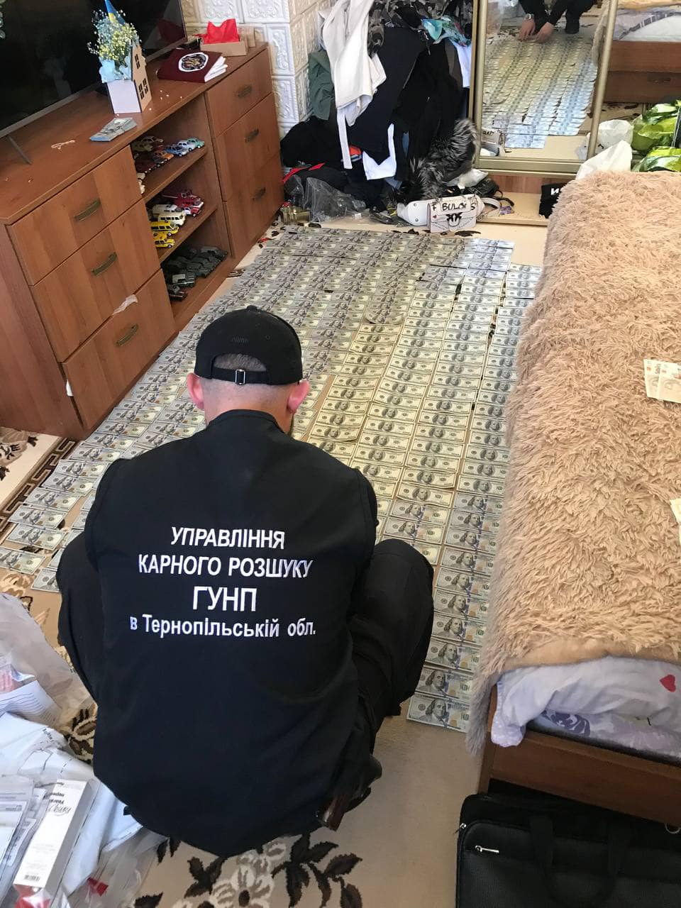 Новини Тернополя - фото з Суд у справі активістів, яких підозрюють у привласненні грошей на потреби ЗСУ. Що відомо? (ОНОВЛЮЄТЬСЯ)