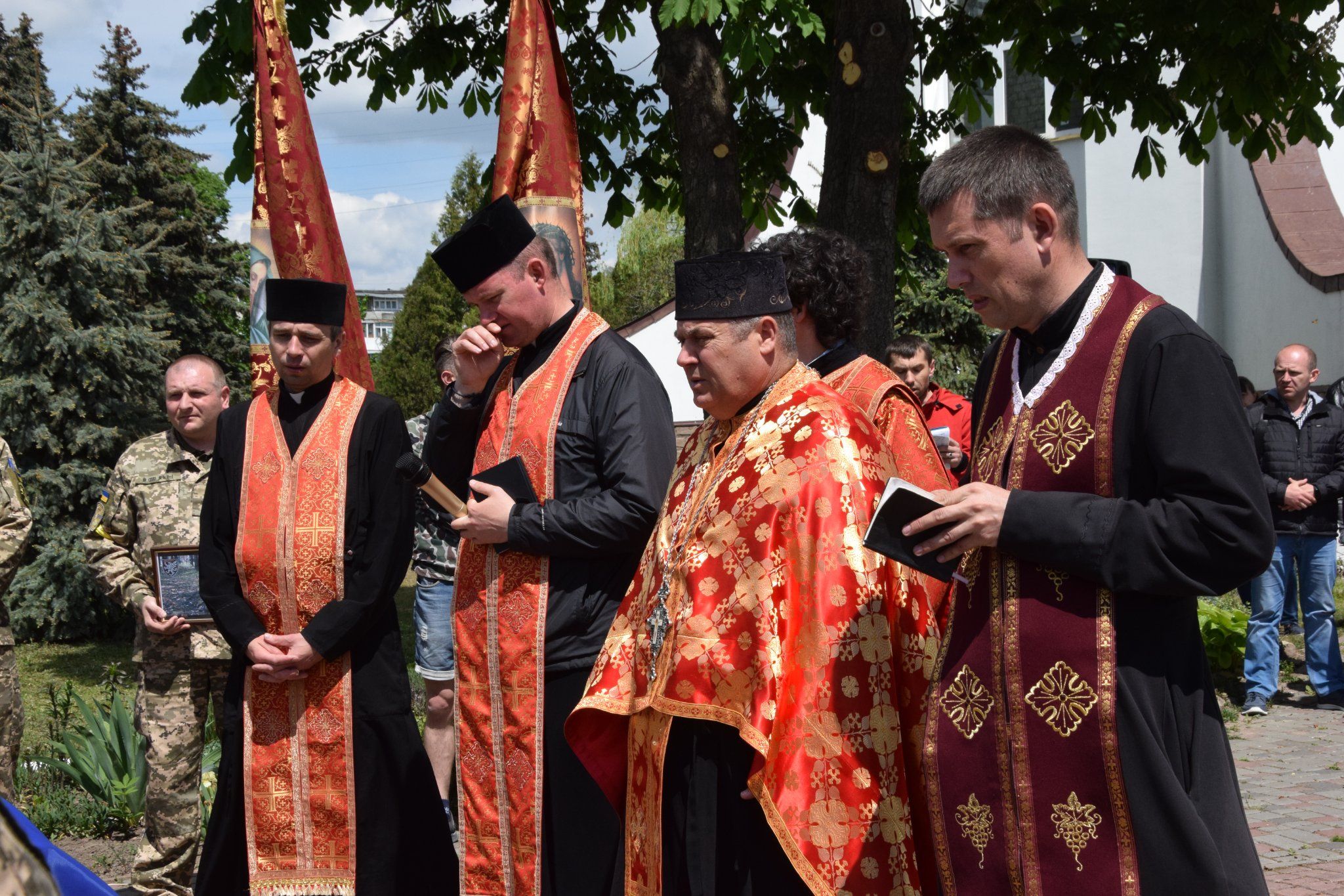 Новини Тернополя - фото з На другий день війни пішов добровольцем. Тернопільщина прощається із Сергієм Марущаком