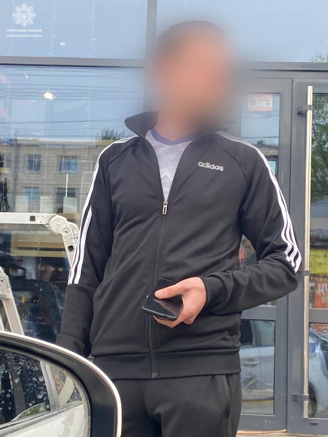 Новини Тернополя - фото з Порушував правила: у Тернополі виявили водія з підробленим документом