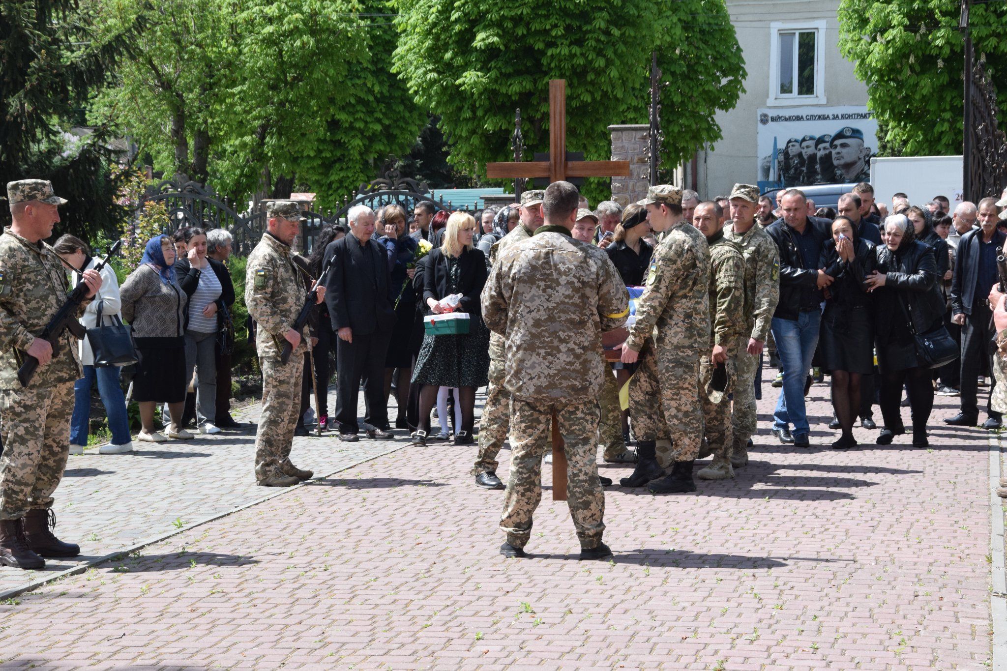 Новини Тернополя - фото з На другий день війни пішов добровольцем. Тернопільщина прощається із Сергієм Марущаком