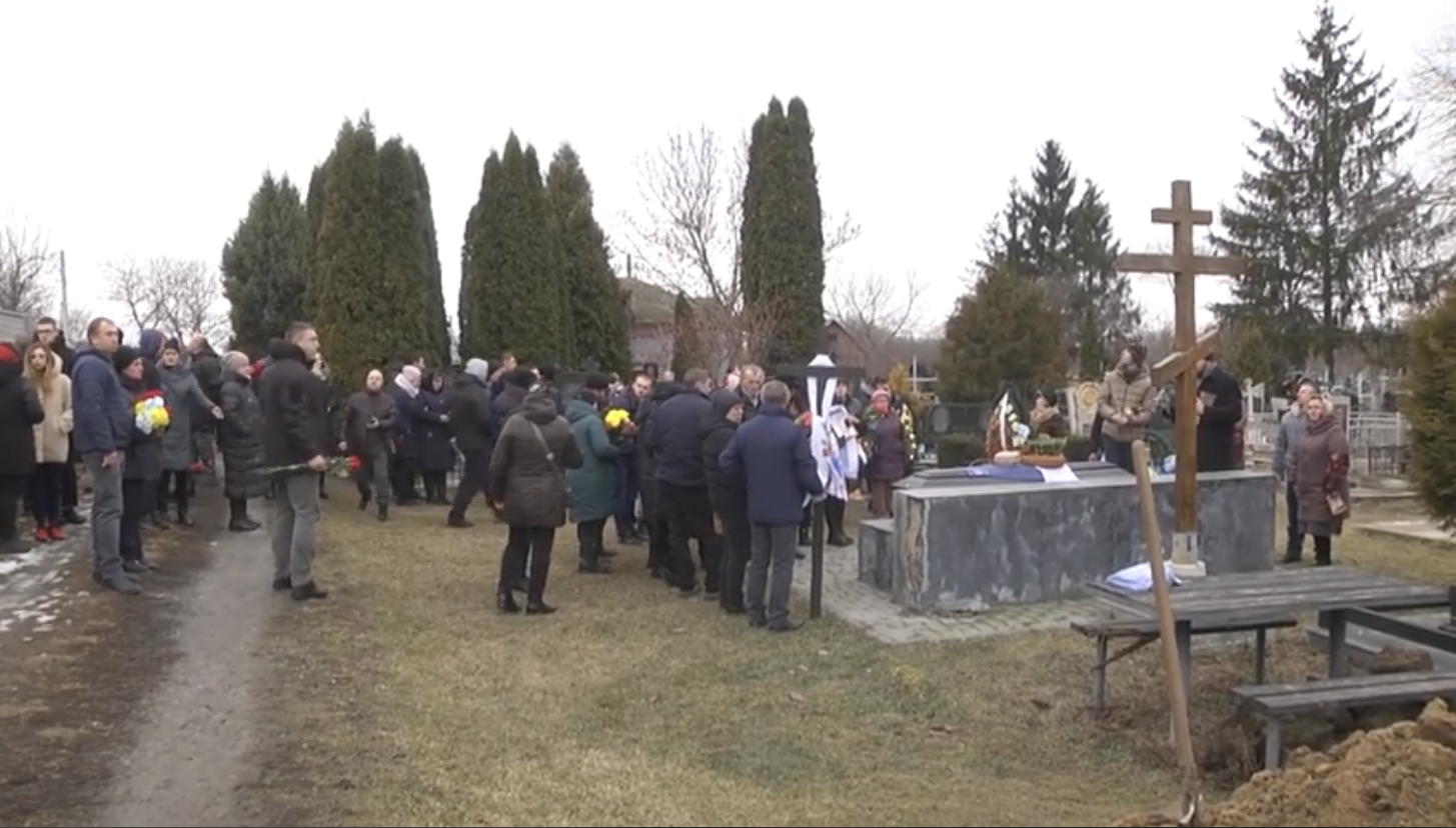 Новини Вінниці - фото з «Мені вже не було що втрачати». Мати Максима Купрійчука вивезла тіло сина з-під Херсона у багажнику