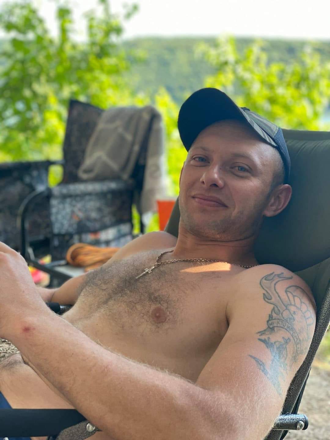 Новини Хмельницького - фото з Ворожа куля обірвала життя: на війні загинув військовослужбовець Юрій Пам’ятничий