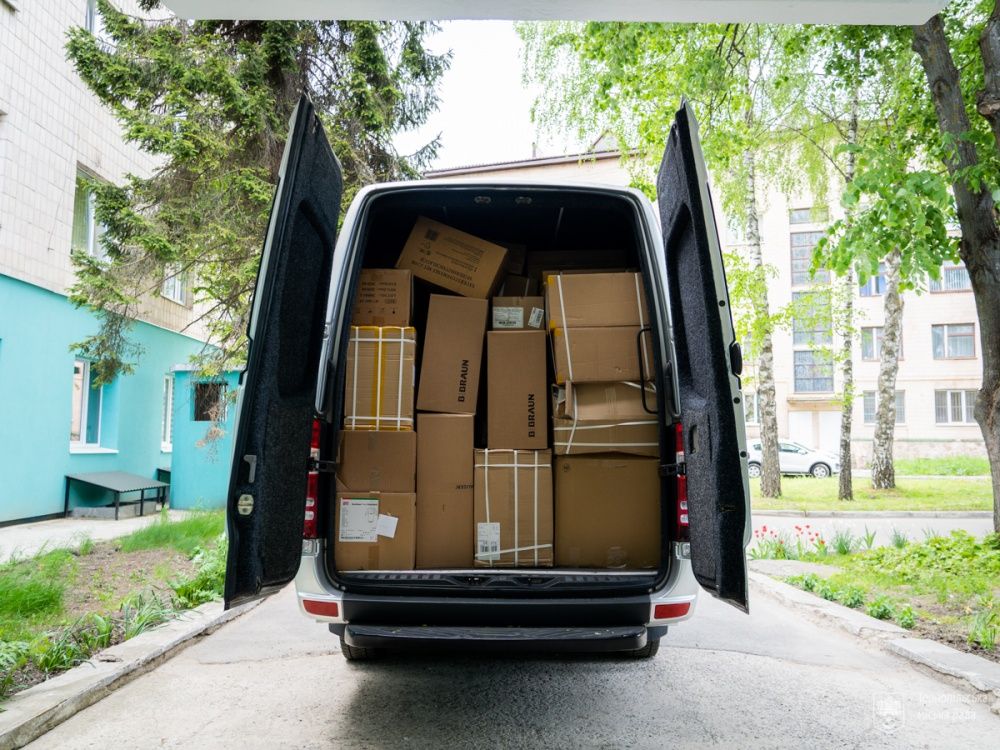 Новини Тернополя - фото з Тернопільські медики отримали гуманітарну допомогу від німецьких колег