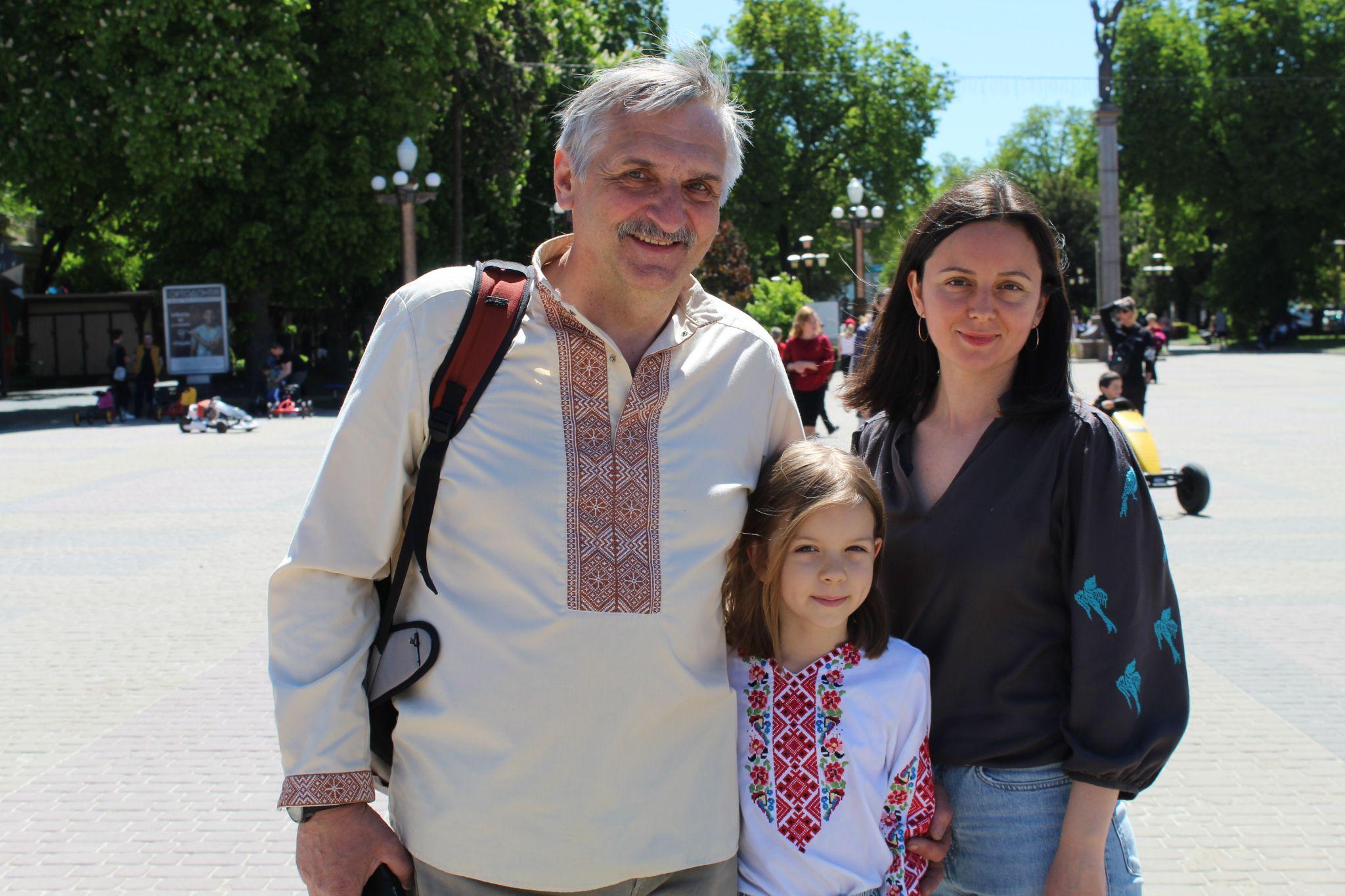 Новини Тернополя - фото з Які вишиванки одягнули тернополяни на свято? Шукайте себе та друзів на фото (РЕПОРТАЖ)