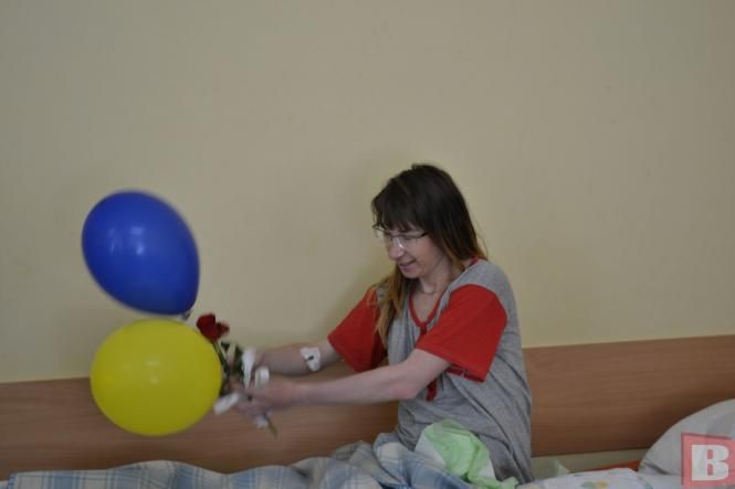 Новини Хмельницького - фото з У вишиванки - з пелюшок. У Хмельницькому вітали новоспечених матусь