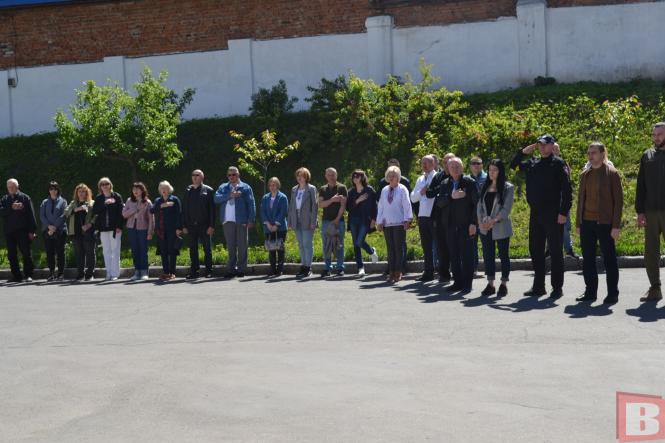 Новини Хмельницького - фото з “Він - наша гордість”. Хмельницький попрощався з воїном Олексієм Лопатіним