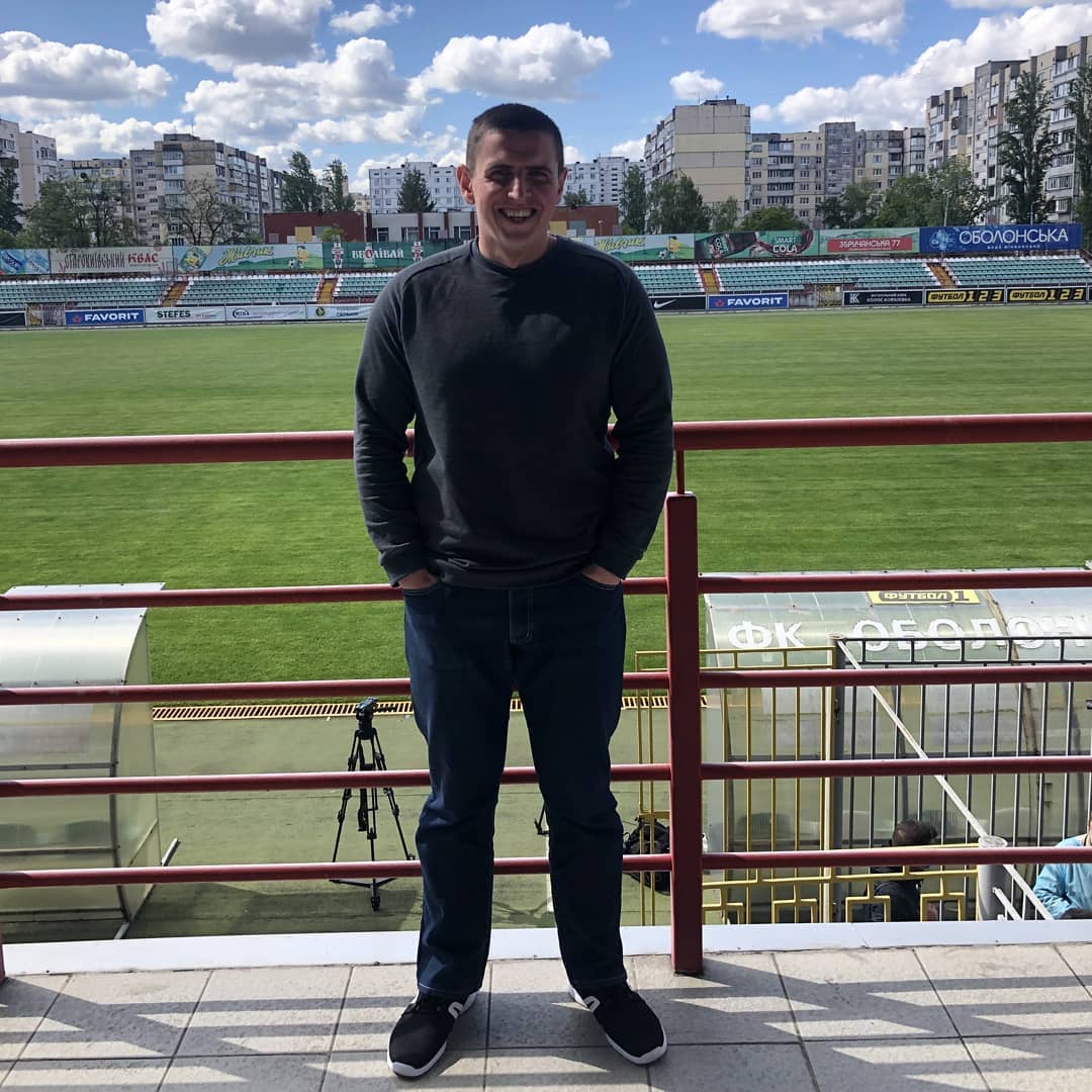 Новини Тернополя - фото з Замість тренувань і матчів — готують паштети для ЗСУ. Чи є загроза існуванню тернопільської «Ниви»?