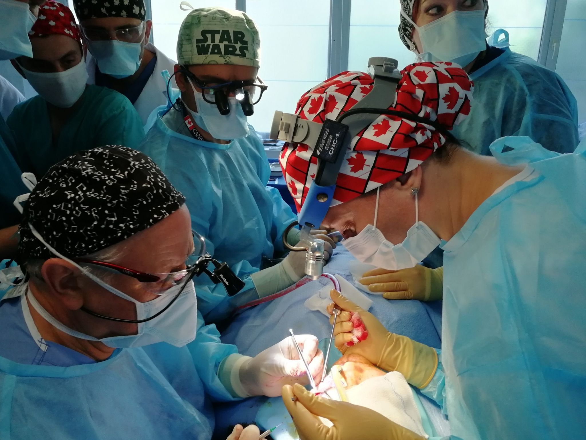 Новини Вінниці - фото з Лікаря затримали з грішми за операцію. А хіба існують безоплатні хірургічні втручання?