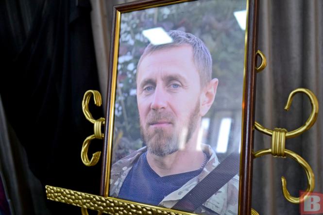 Новини Хмельницького - фото з “Всі хлопці за ним тягнулись”. Хмельницький провів у вічність 49-річного Ігоря Кузя