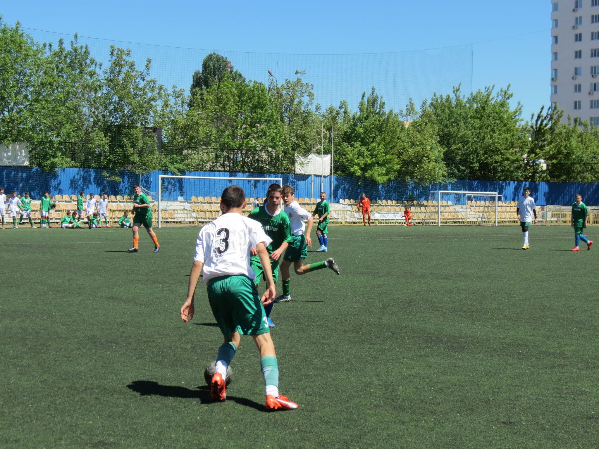 Новини Вінниці - фото з Президент АФУ, який завітав до Вінниці, підтримав план побудови у нашому місті сучасного стадіону