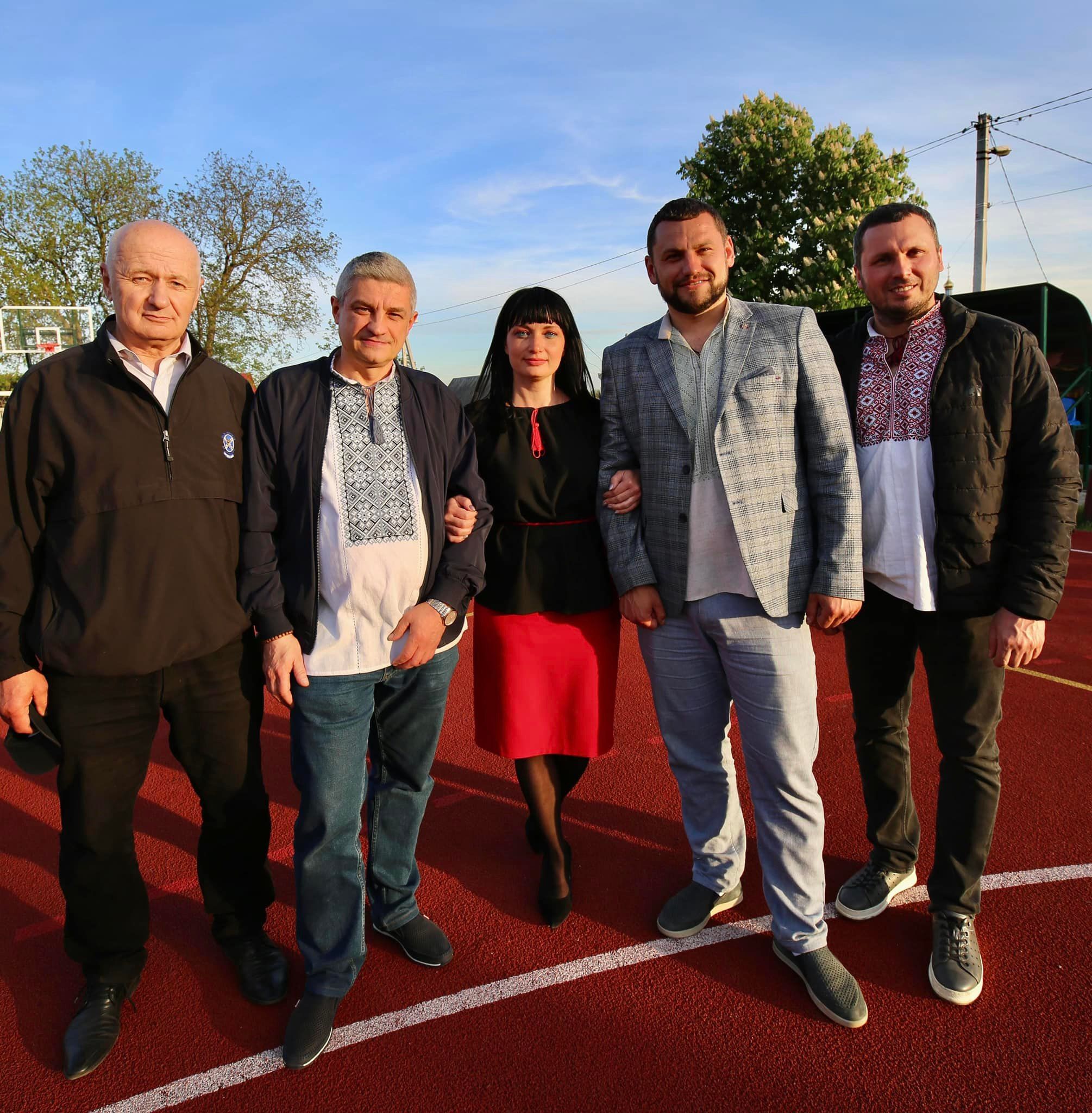 Новини Хмельницького - фото з “Геть московський патріархат”: як церква у Лезневому переходила до ПЦУ (ФОТО)