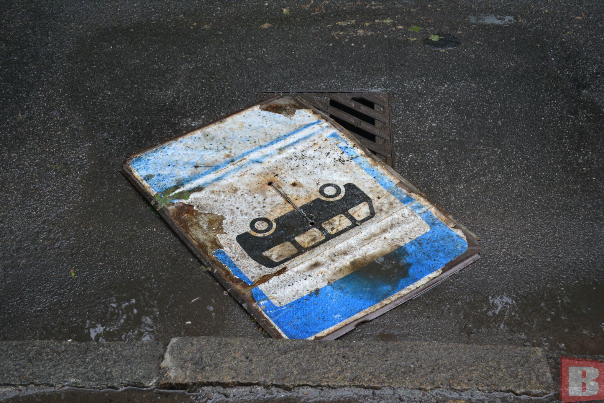 Новини Хмельницького - фото з Знаки на асфальті та скарги хмельничан. У місті почали ремонт доріг струменевим методом (ФОТО)