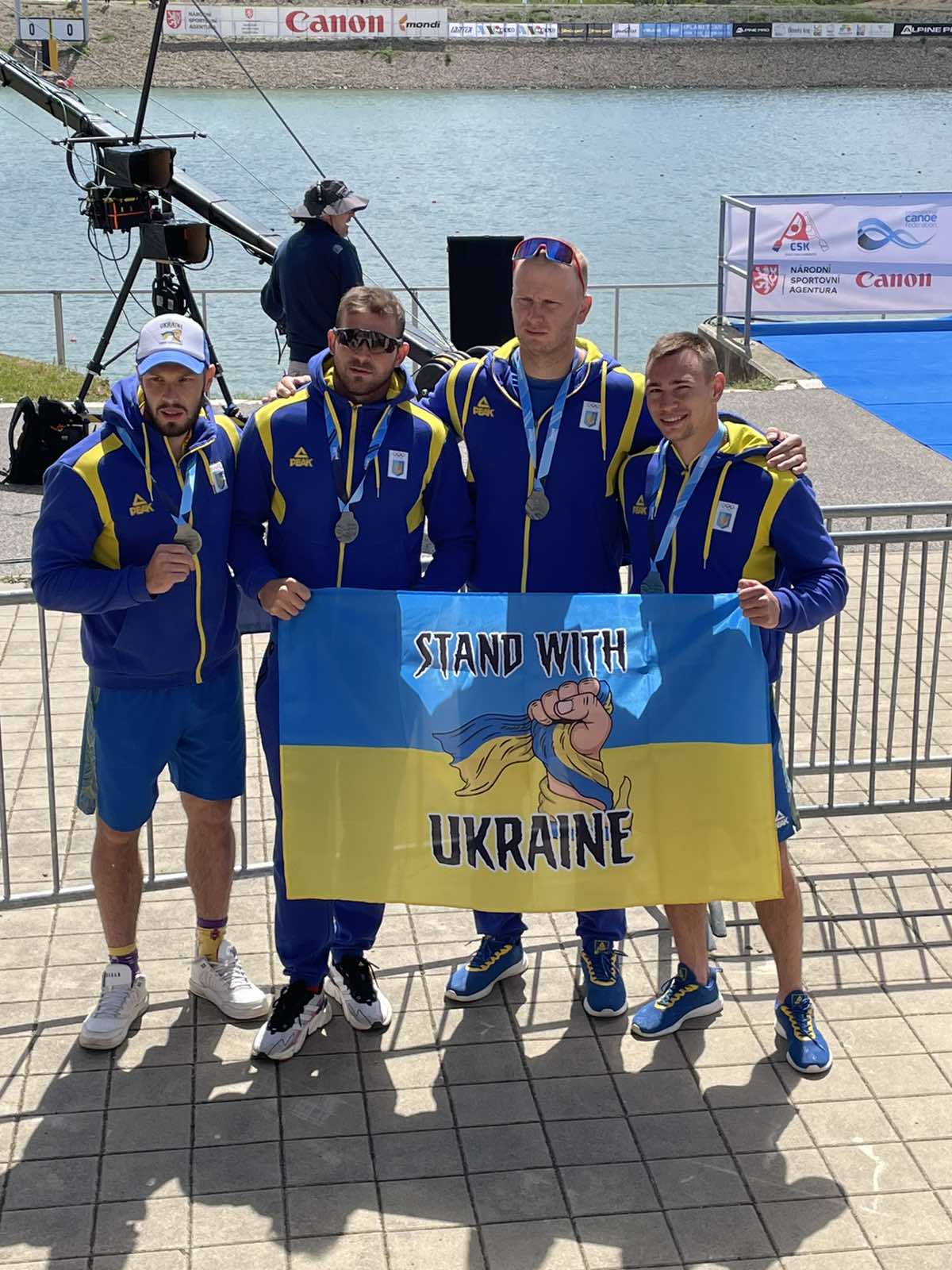 Новини Вінниці - фото з Вінницький веслувальник здобув срібло на етапі Кубку світу. Нагороду присвятив ЗСУ