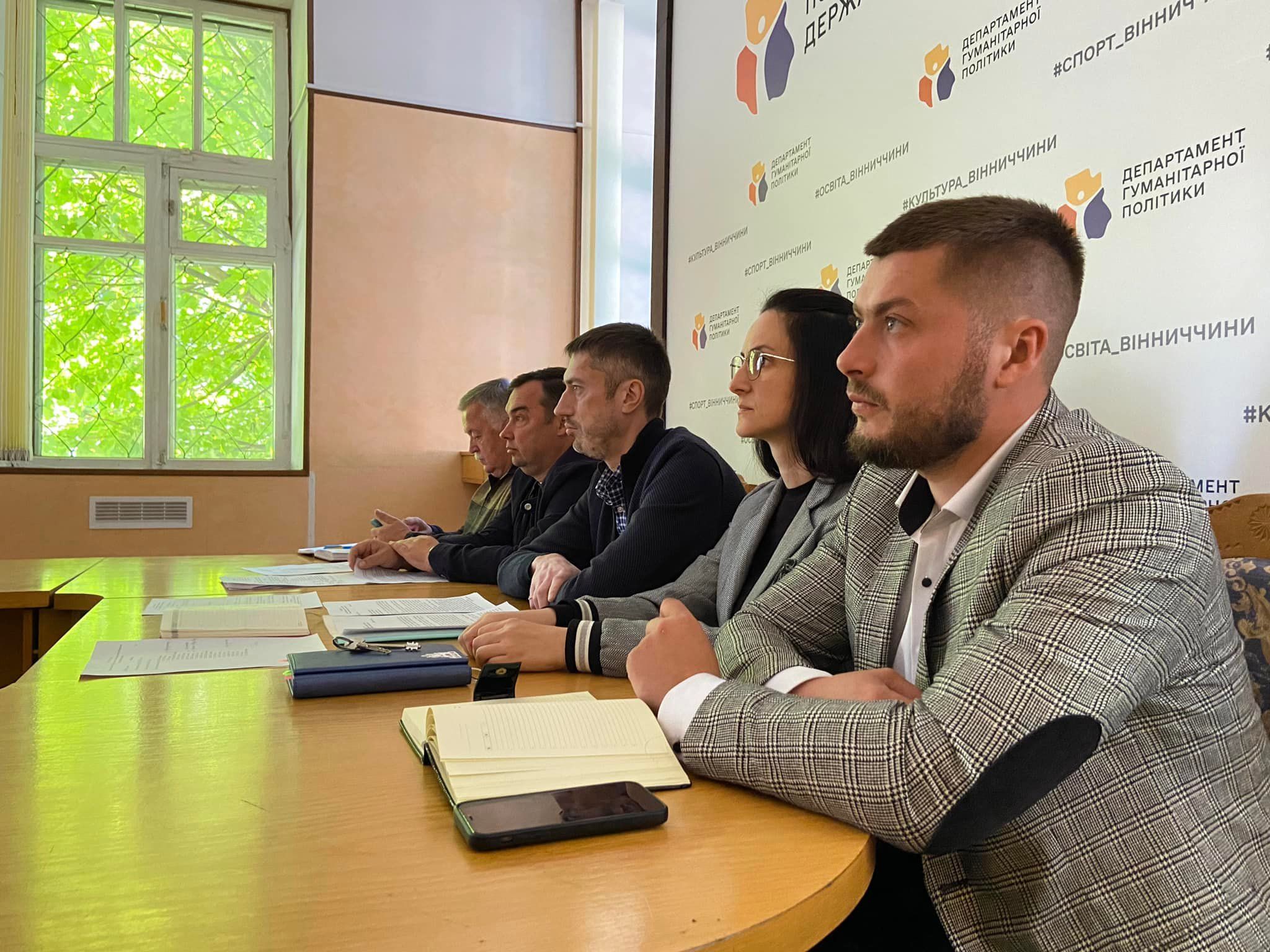 Новини Вінниці - фото з Вінницьким ветеранам спорту призначили стипендії, а паралімпійським призерам — грошові винагороди