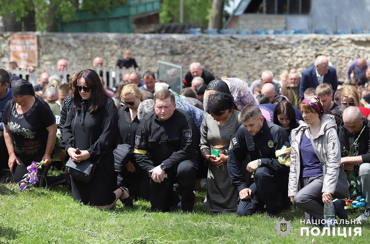 Новини Хмельницького - фото з На 	Хмельниччині  попрощались із полеглим на війні поліцейським Ігорем Махлаєм