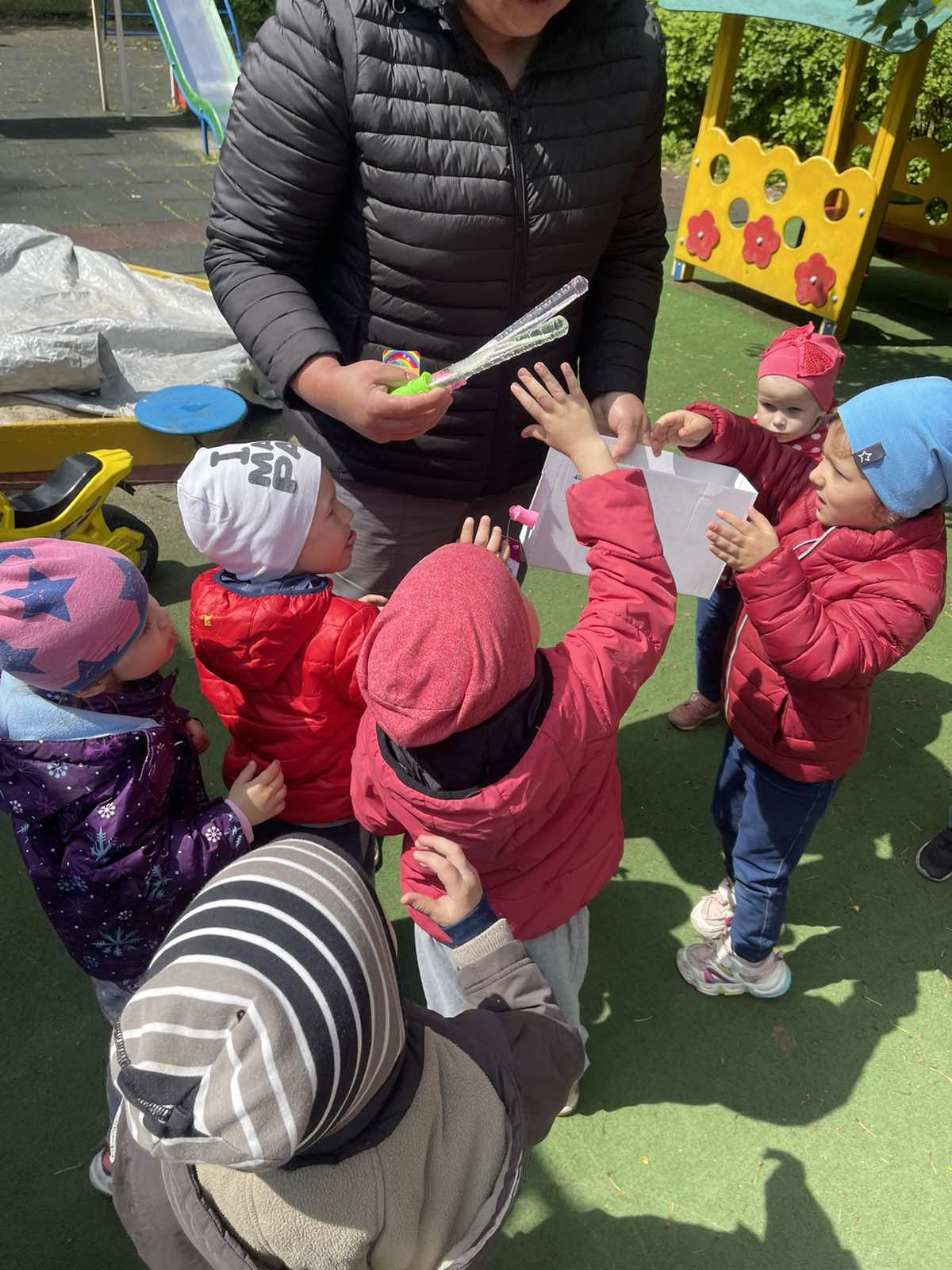Новини Тернополя - фото з Ховалися і накривали голову ручками. Як вихованці дитбудинку зі столиці знайшли прихисток у Тернополі