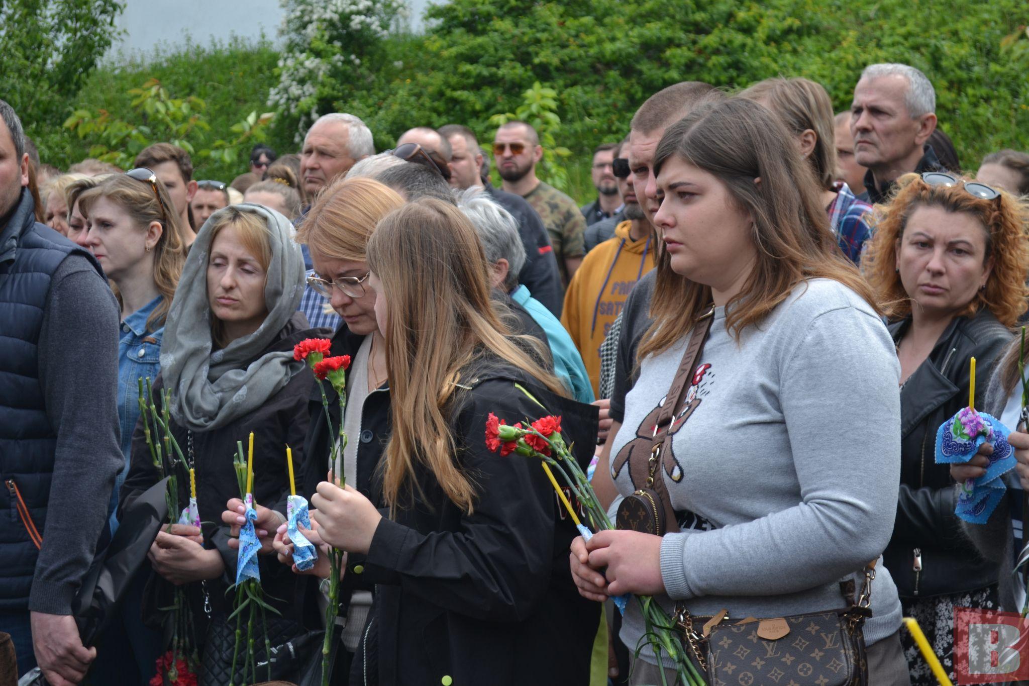 Новини Хмельницького - фото з Попрощалися з Назаром Макаренком, який служив у теробороні та загинув на війні (ФОТО)