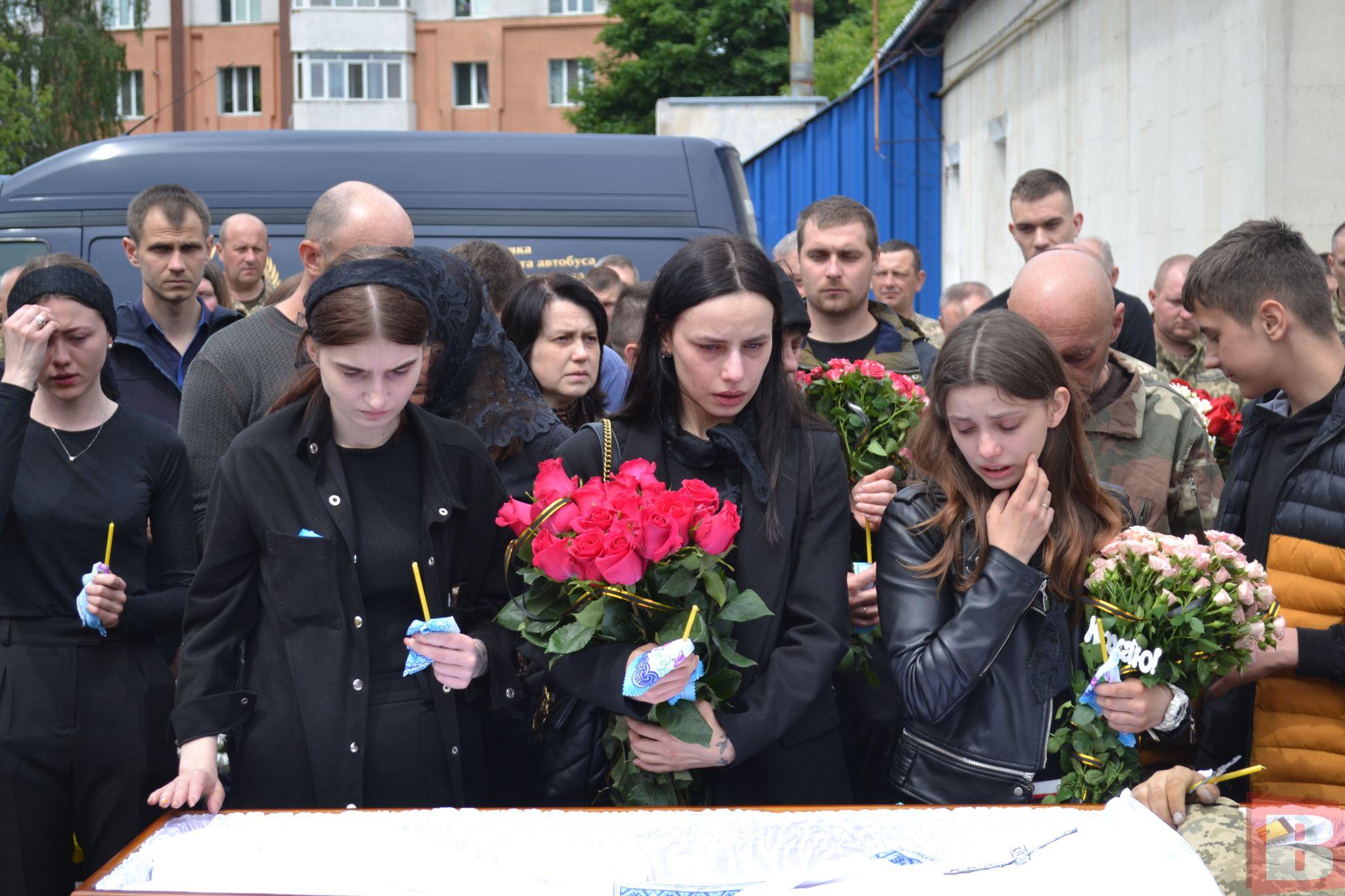 Новини Хмельницького - фото з Попрощалися з Назаром Макаренком, який служив у теробороні та загинув на війні (ФОТО)