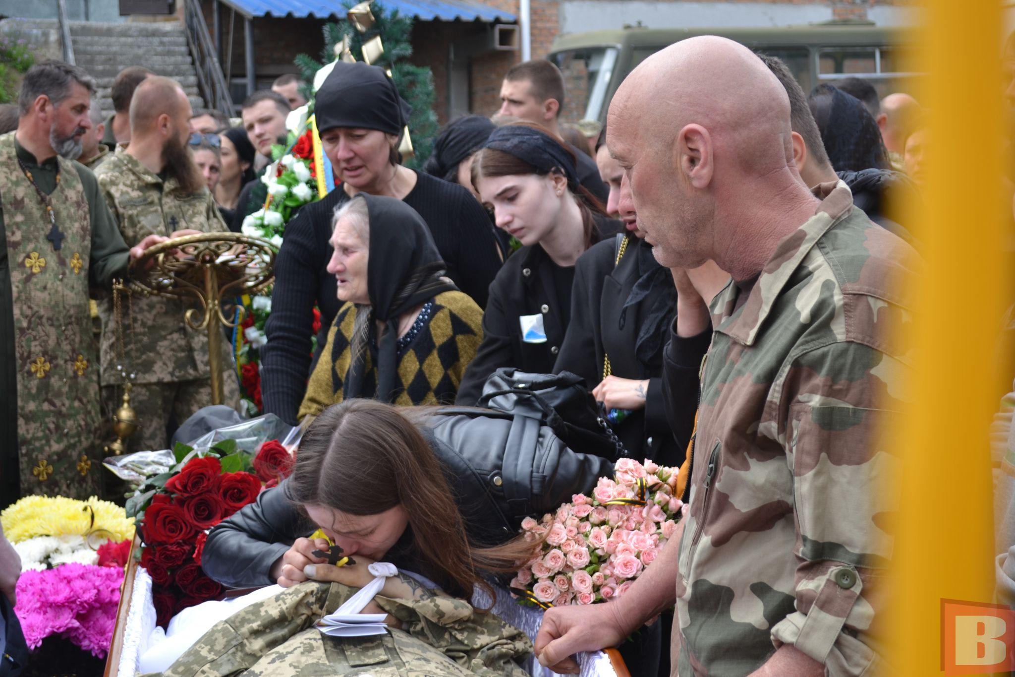 Новини Хмельницького - фото з Попрощалися з Назаром Макаренком, який служив у теробороні та загинув на війні (ФОТО)
