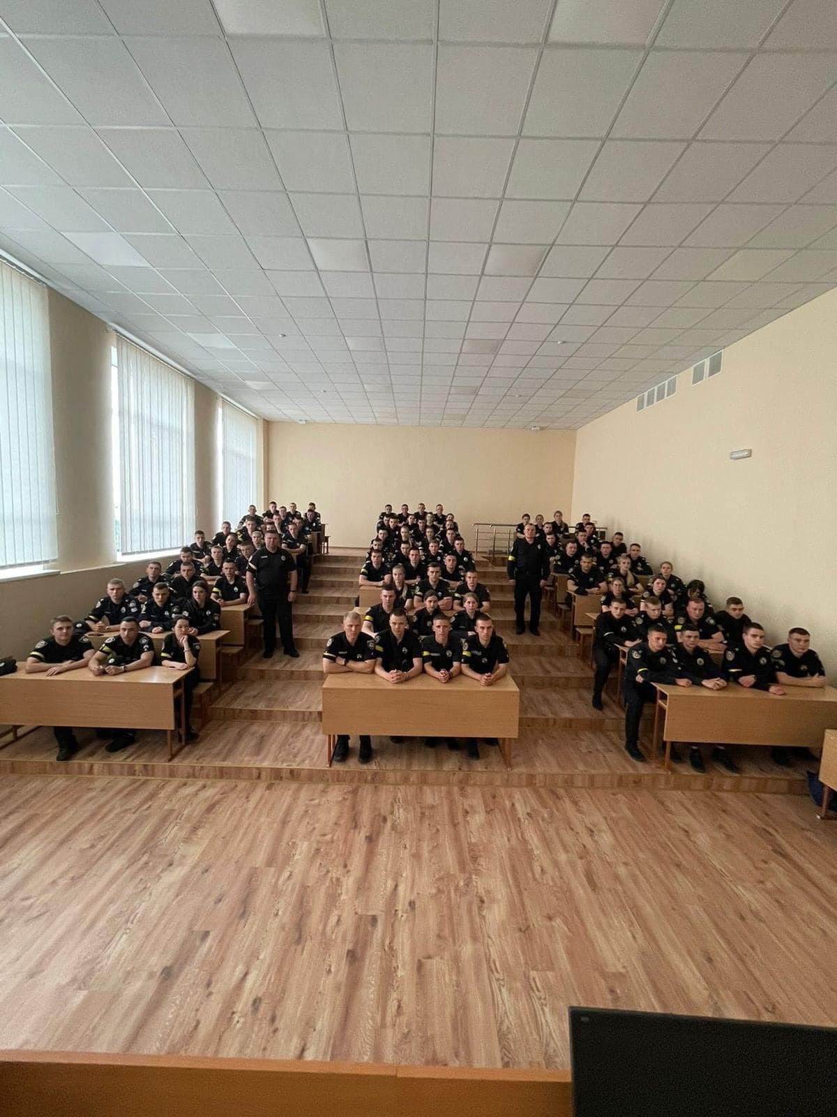 Новини Хмельницького - фото з Харківський університет, що переїхав до Кам’янця, готовий прийняти 700 курсантів