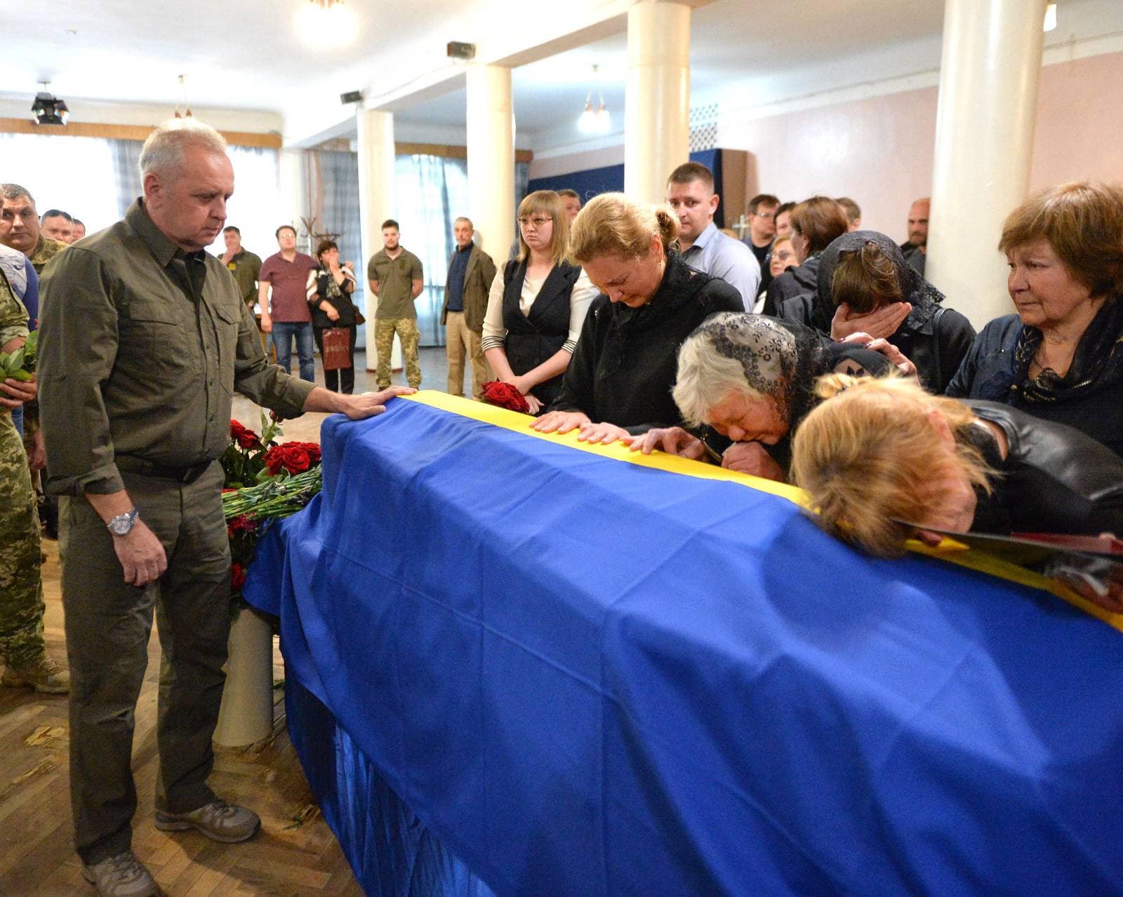 Новини Житомира - фото з Сьогодні Житомир попрощався з загиблими захисниками