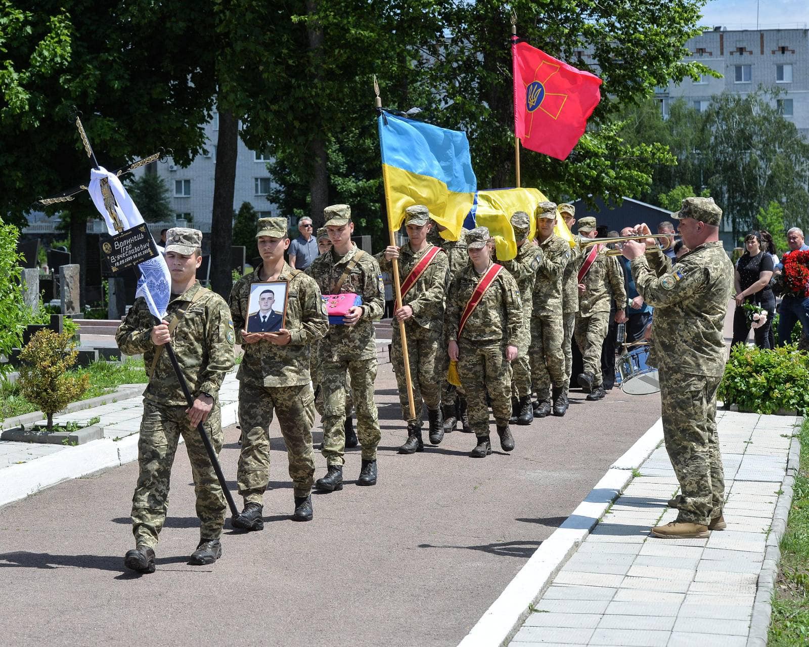 Новини Житомира - фото з Сьогодні Житомир попрощався з загиблими захисниками