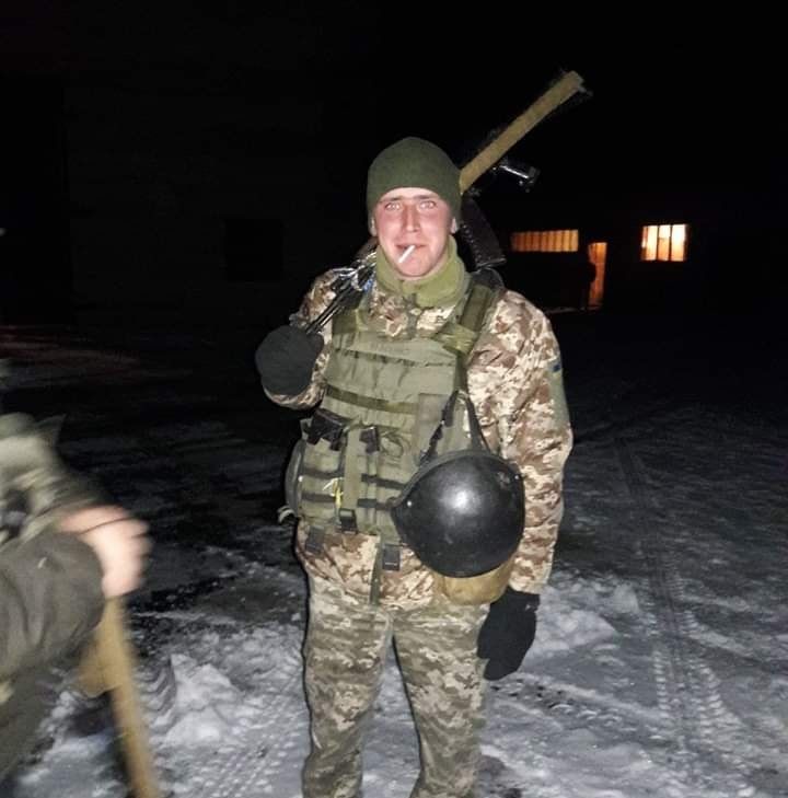 Новини Тернополя - фото з Не зрадив військову присягу у кривавих боях! На Збаражчині прощаються з Героєм В’ячеславом Власенком