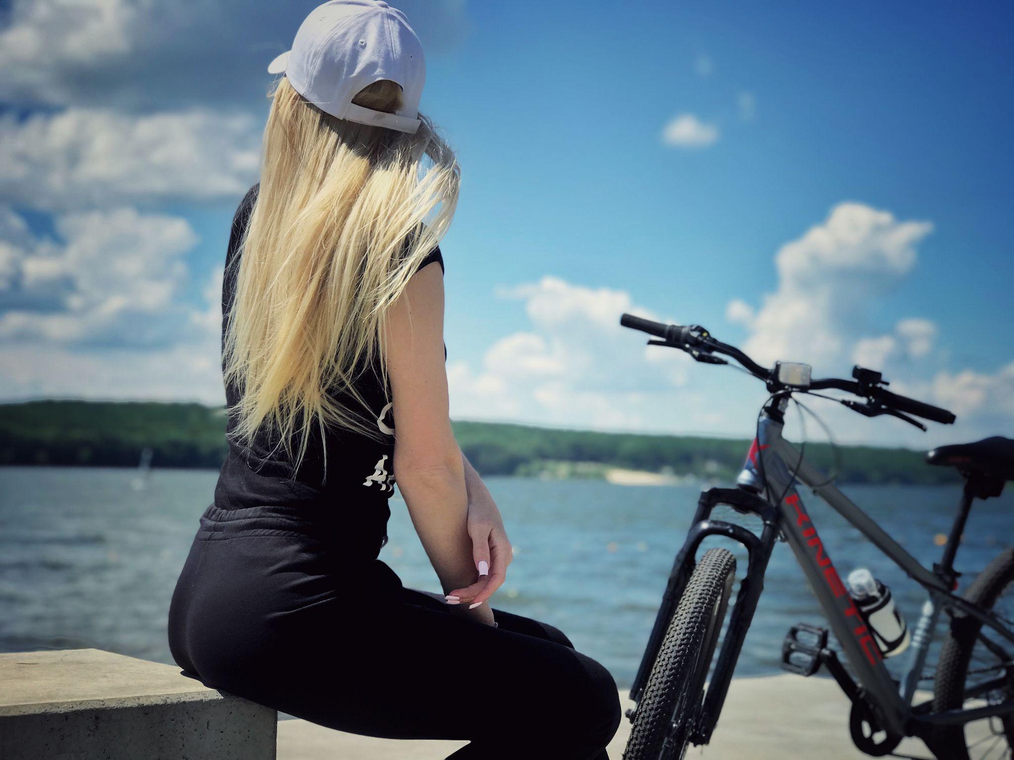 Новини Тернополя - фото з На електромобілі не покатаєшся, на електросамокаті похвилинна плата, велосипеди – під замовлення