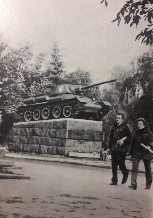 Новини Хмельницького - фото з Один такий у світі: історія танку на Кам’янецькій, який просять знести