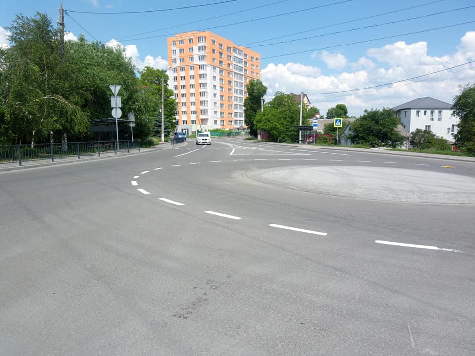 Новини Хмельницького - фото з У Хмельницькому оновлюють розмітку. Де завершили роботи та як виглядають вулиці
