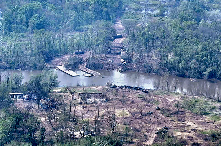 Новини Хмельницького - фото з “Або - я, або - мене”: десантник з Хмельниччини розповів про реалії війни (ФОТО)