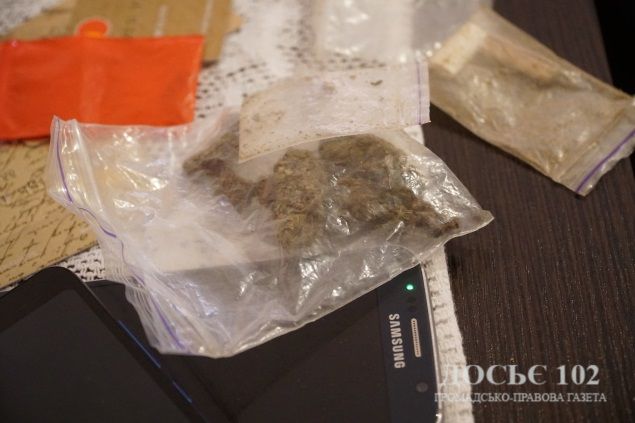 Новини Тернополя - фото з Година послуг вартувала 1600 гривень: на Тернопільщині затримали сутенерку