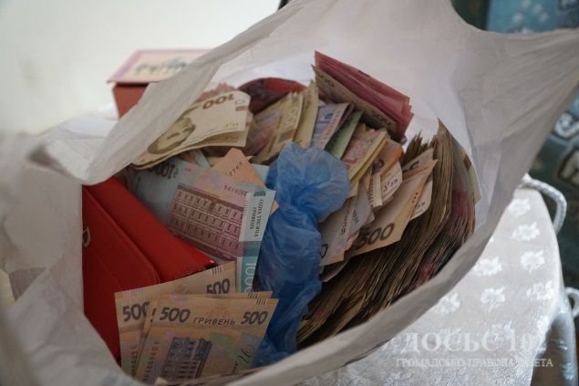 Новини Тернополя - фото з Година послуг вартувала 1600 гривень: на Тернопільщині затримали сутенерку