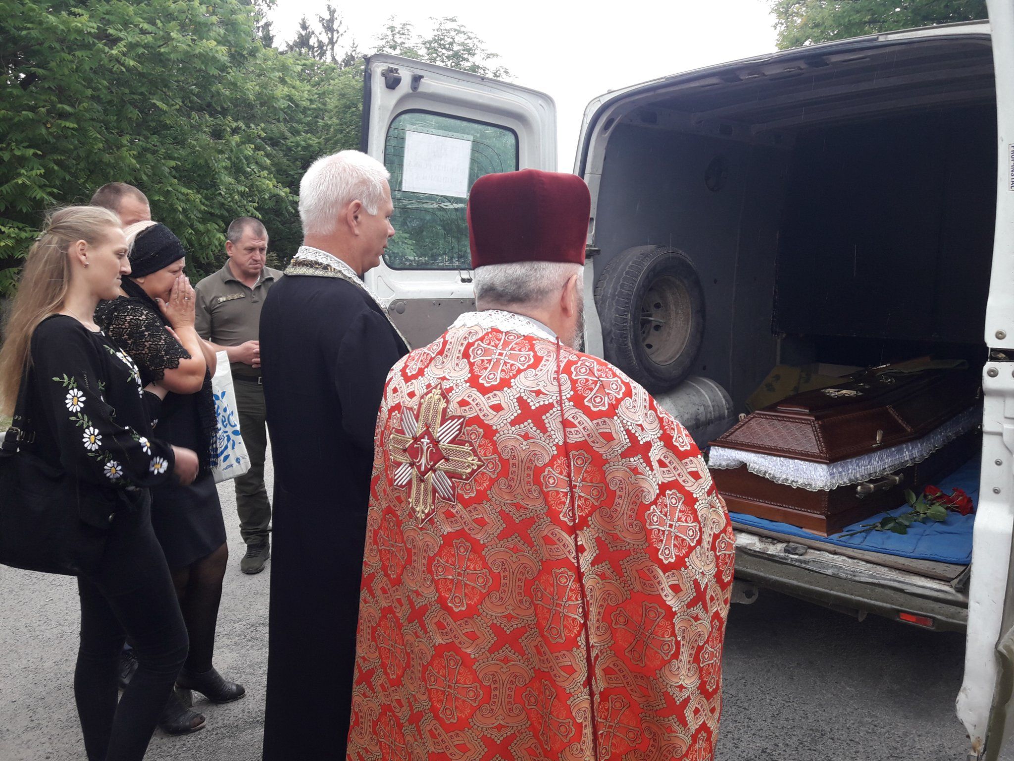 Новини Тернополя - фото з Навіть небо плаче за нашим Героєм… Тернопільщина прощається з Василем Чубаком