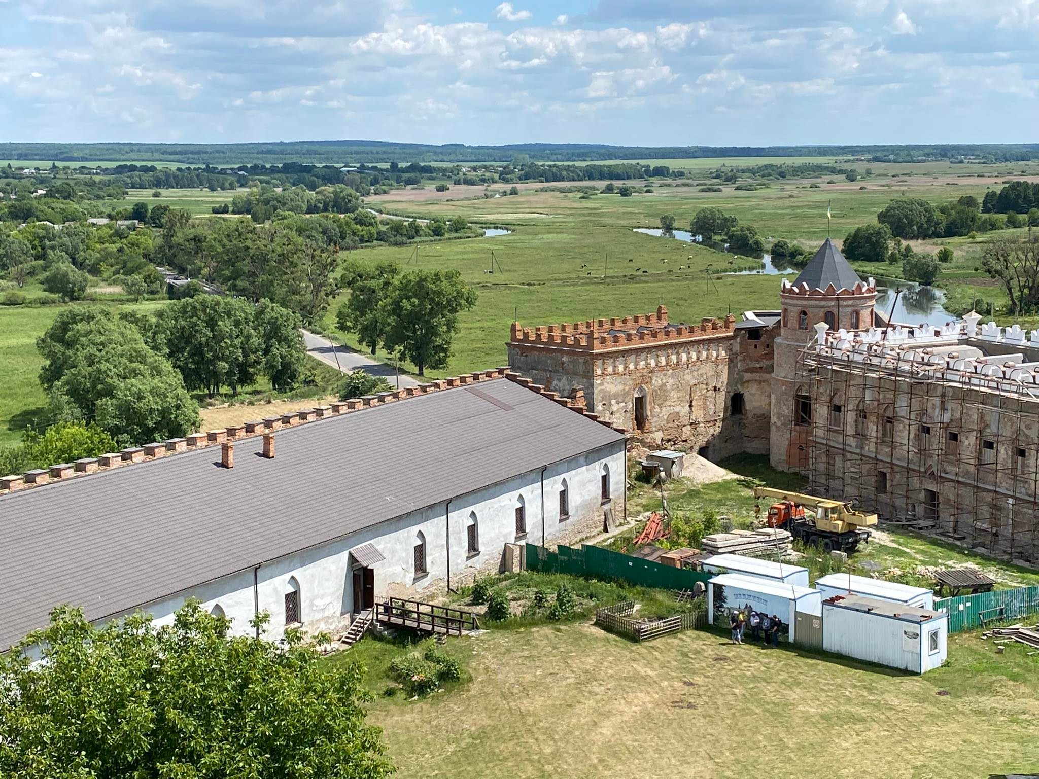 Новини Хмельницького - фото з Ціни, краєвиди та релакс: перевірили, що пропонує гостям Меджибіж Нет описания.